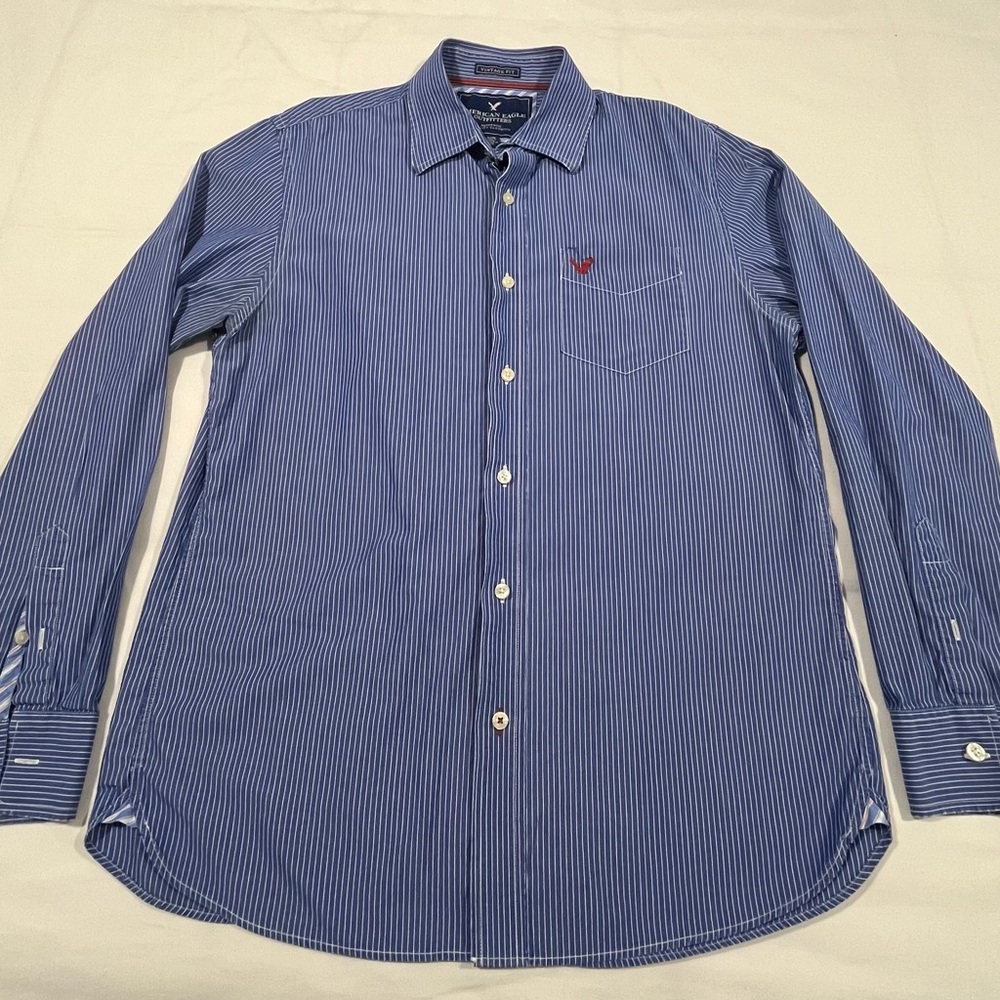 American Eagle Outfitters Blue Casual Button Down Shirt